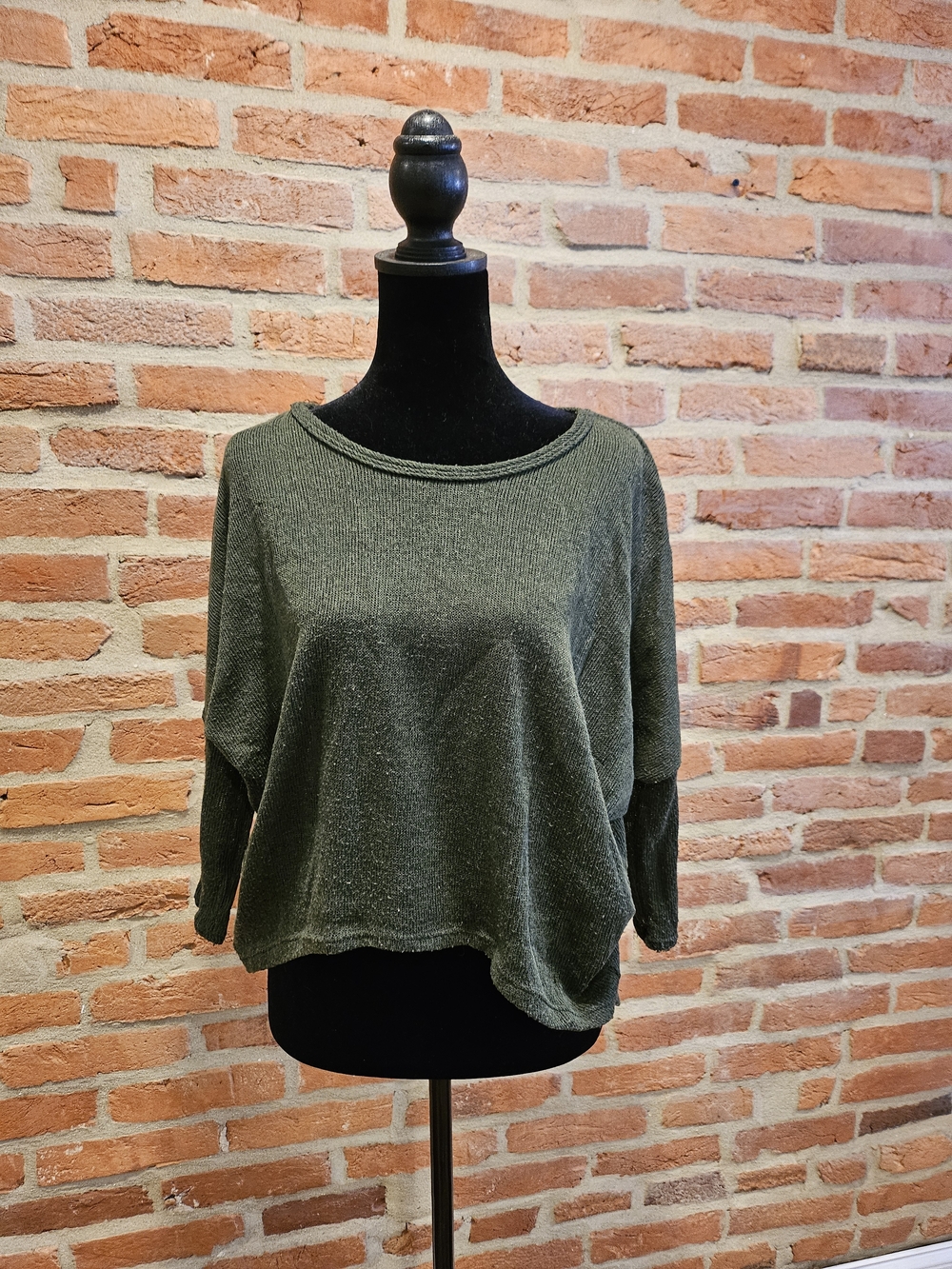 Windsor Olive Green Lightweight Knit Top